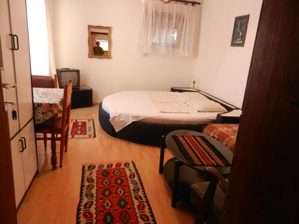Apartments Sino More Tivat Bagian luar foto