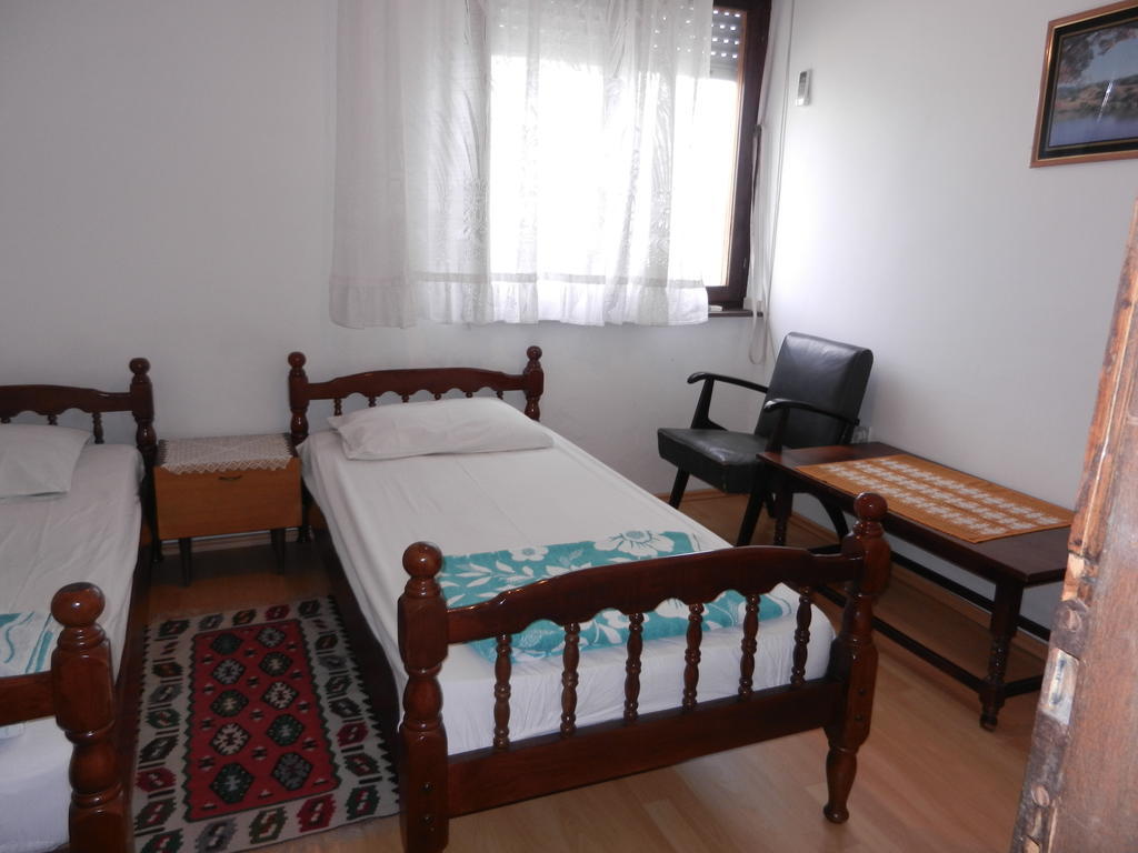 Apartments Sino More Tivat Bagian luar foto