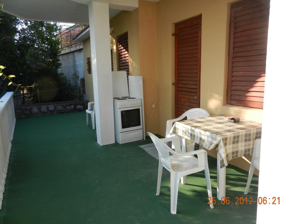Apartments Sino More Tivat Ruang foto